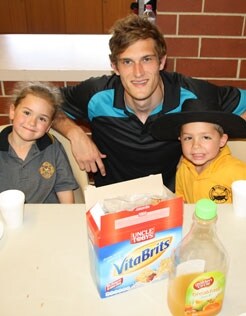 lewis_foodbank_news_246X316.jpg